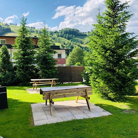 Familienappartements Eder - Free Entry To Tauern Spa Kaprun Included Exterior foto