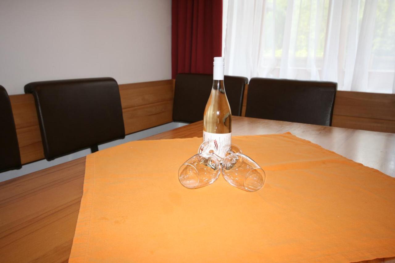 Familienappartements Eder - Free Entry To Tauern Spa Kaprun Included Exterior foto